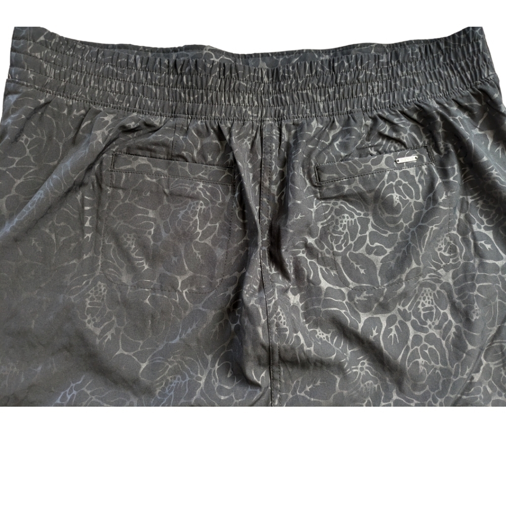 Orvis Black and Blue Floral/Geometric Athletic Skort Bundle of 2 sz XL - Picture 7 of 16